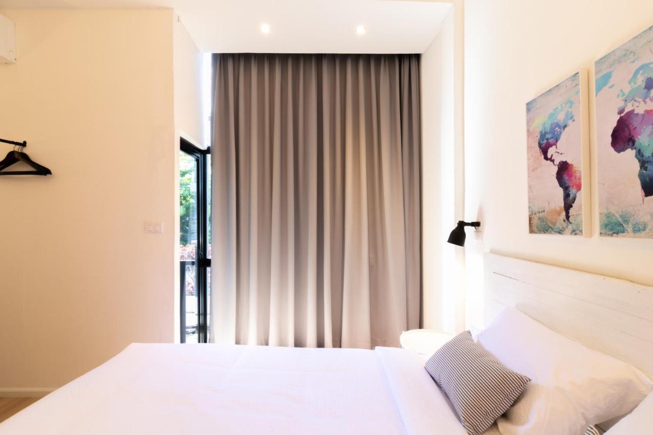 Uhu Bangkok Hotel Exterior photo